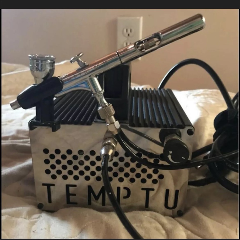 Temptu S-1 airbrush makeup compressor and cleaner